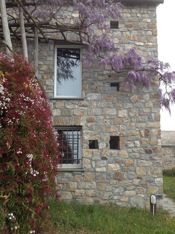 Cottage La Torre Del Pittore Bonassola Eksteriør billede